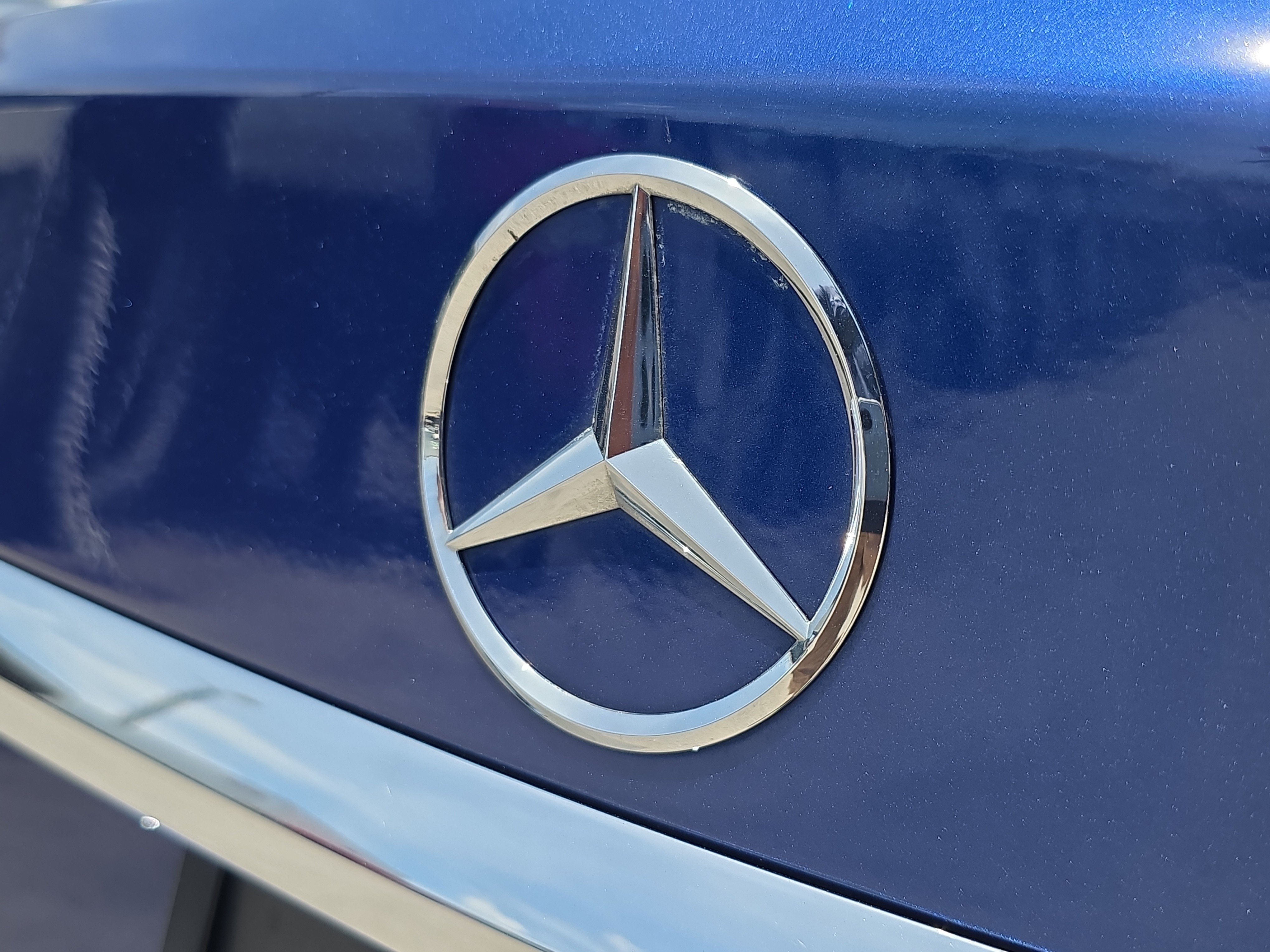 Used 2020 Mercedes-Benz C 300 Sedan image 9