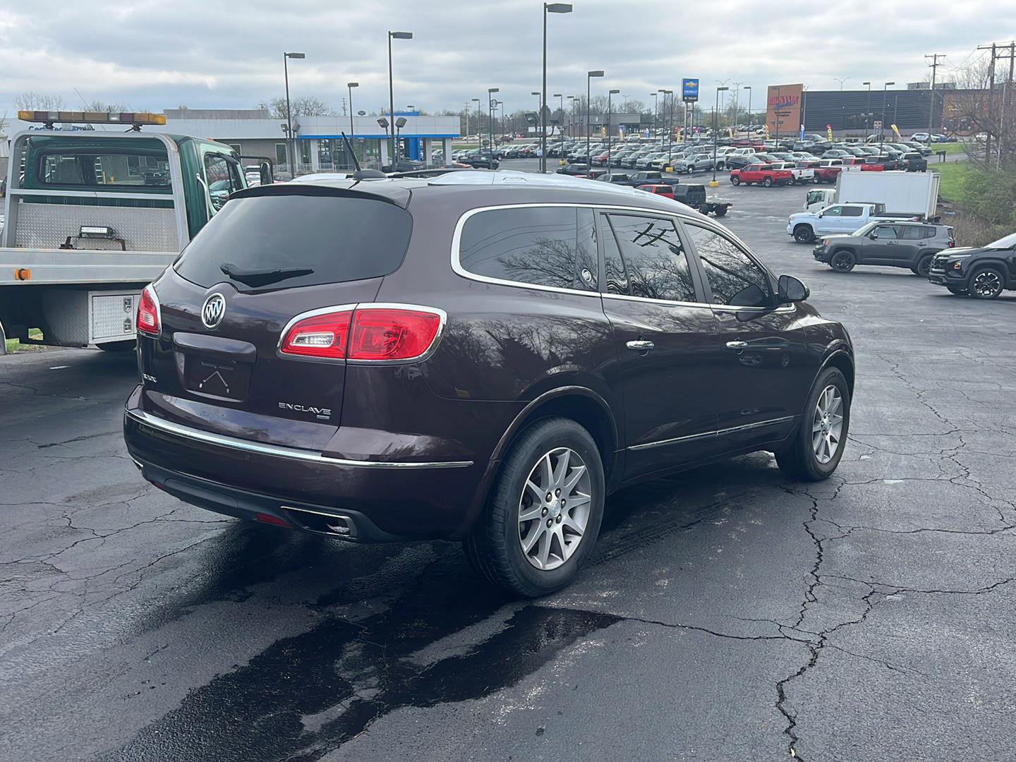 Used 2017 Buick Enclave Leather w/ Trailering Package AWD/4WD image 4
