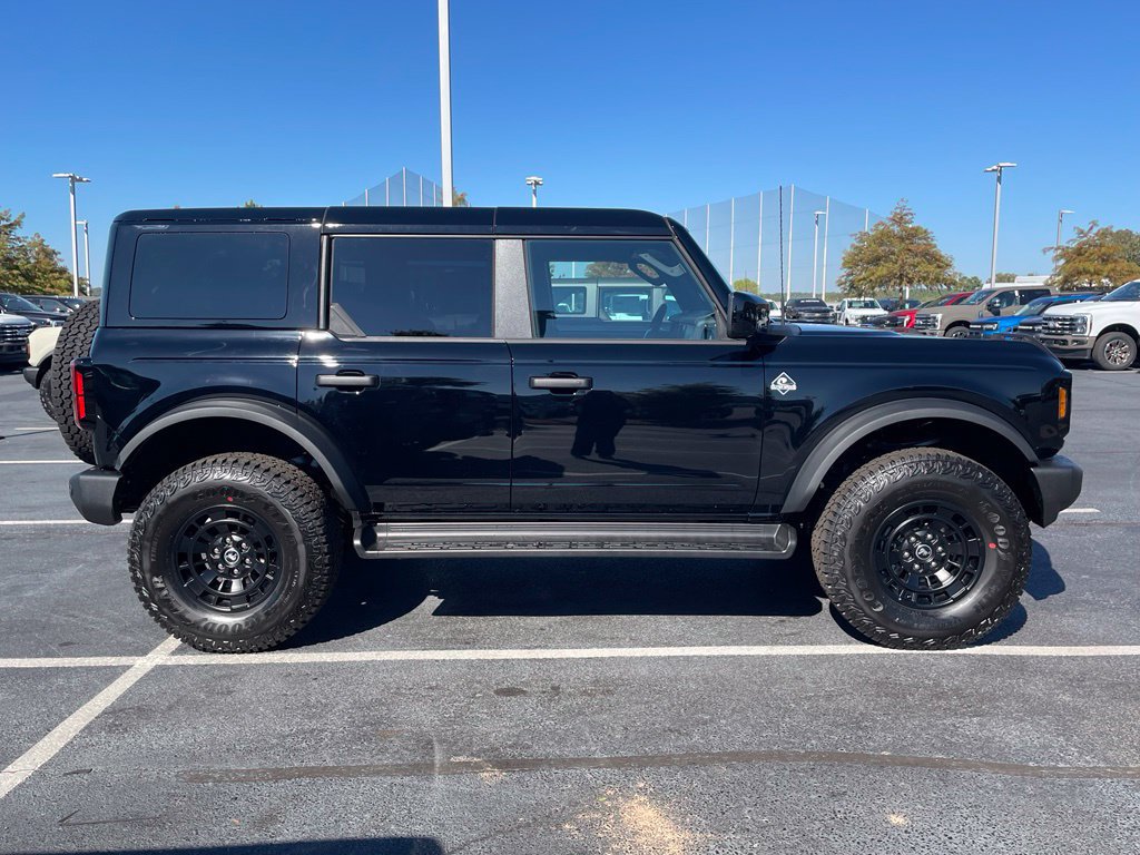 New 2026 Ford Bronco Outer Banks w/ Sasquatch Package AWD/4WD image 7