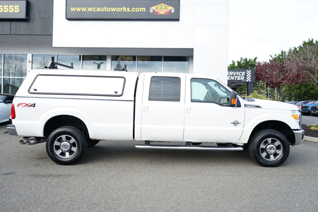 Used 2012 Ford F350 Lariat w/ Lariat Interior Pkg image 6