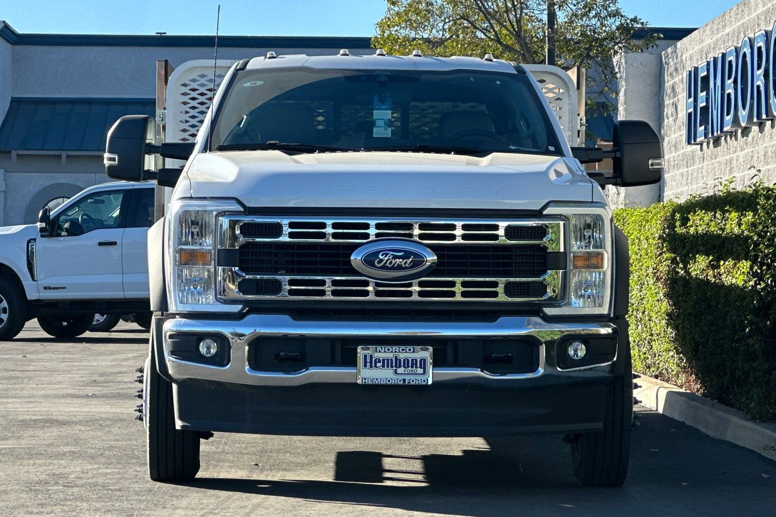 New 2025 Ford F550 4x4 Crew Cab Super Duty image 9