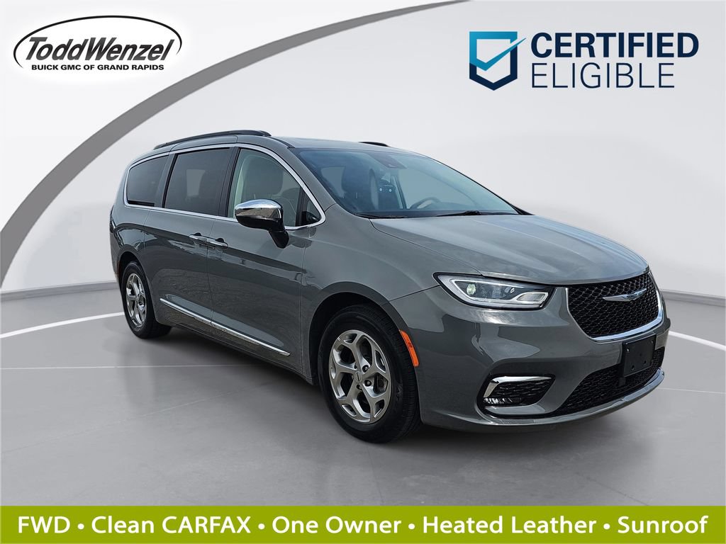 Used 2023 Chrysler Pacifica Limited