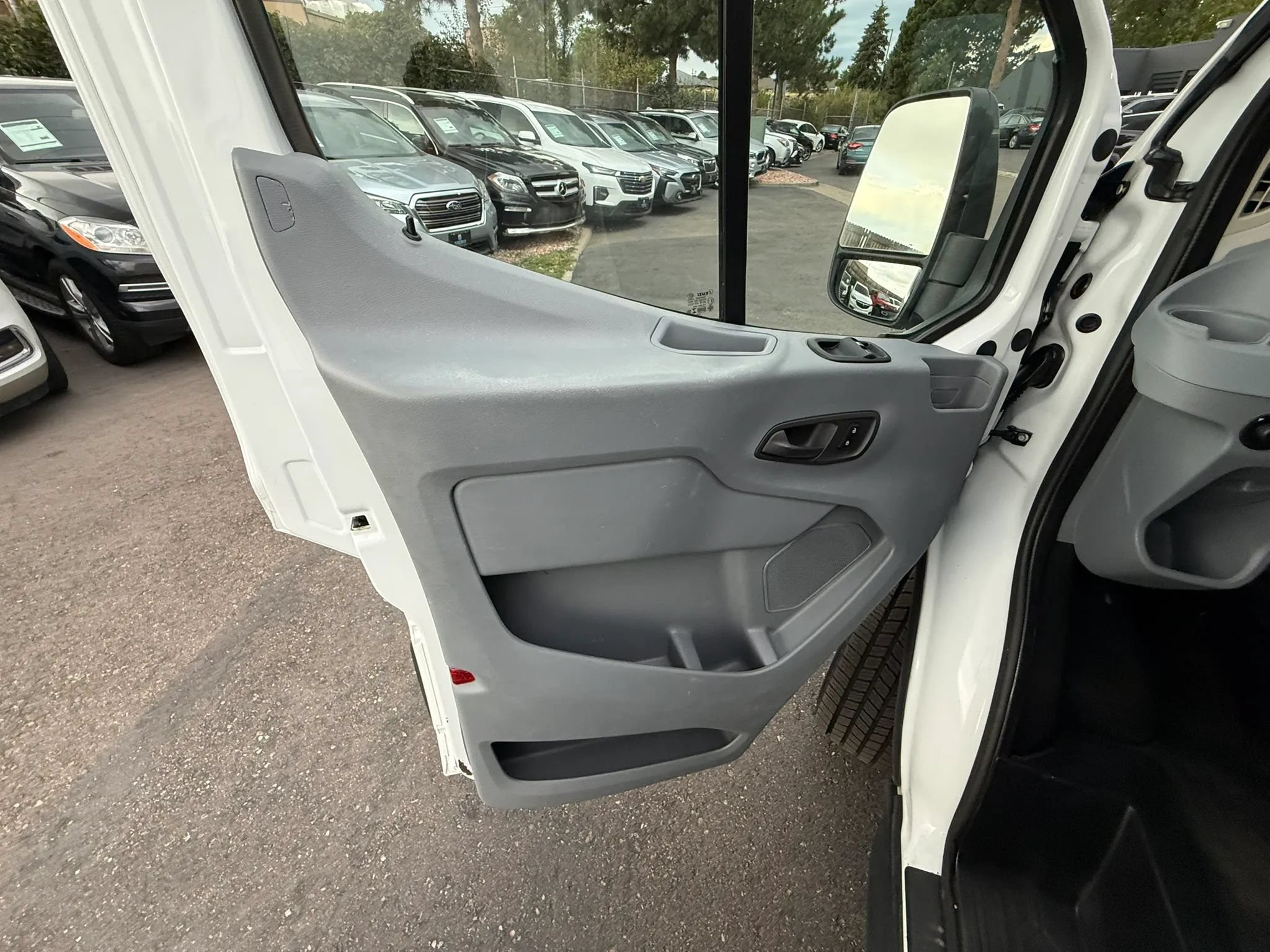 Used 2018 Ford Transit 350 148 High Roof RWD image 33