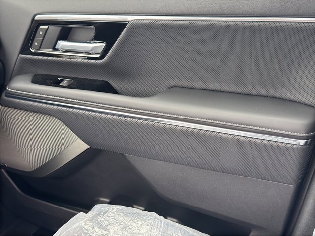 New 2025 GMC Sierra EV Denali image 23