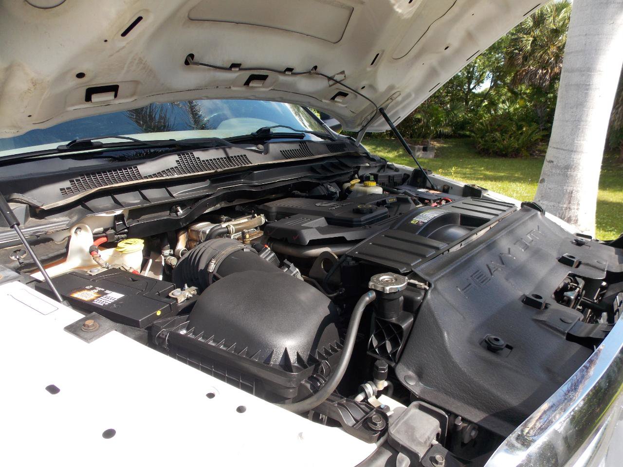 Used 2011 RAM 3500 ST RWD image 21