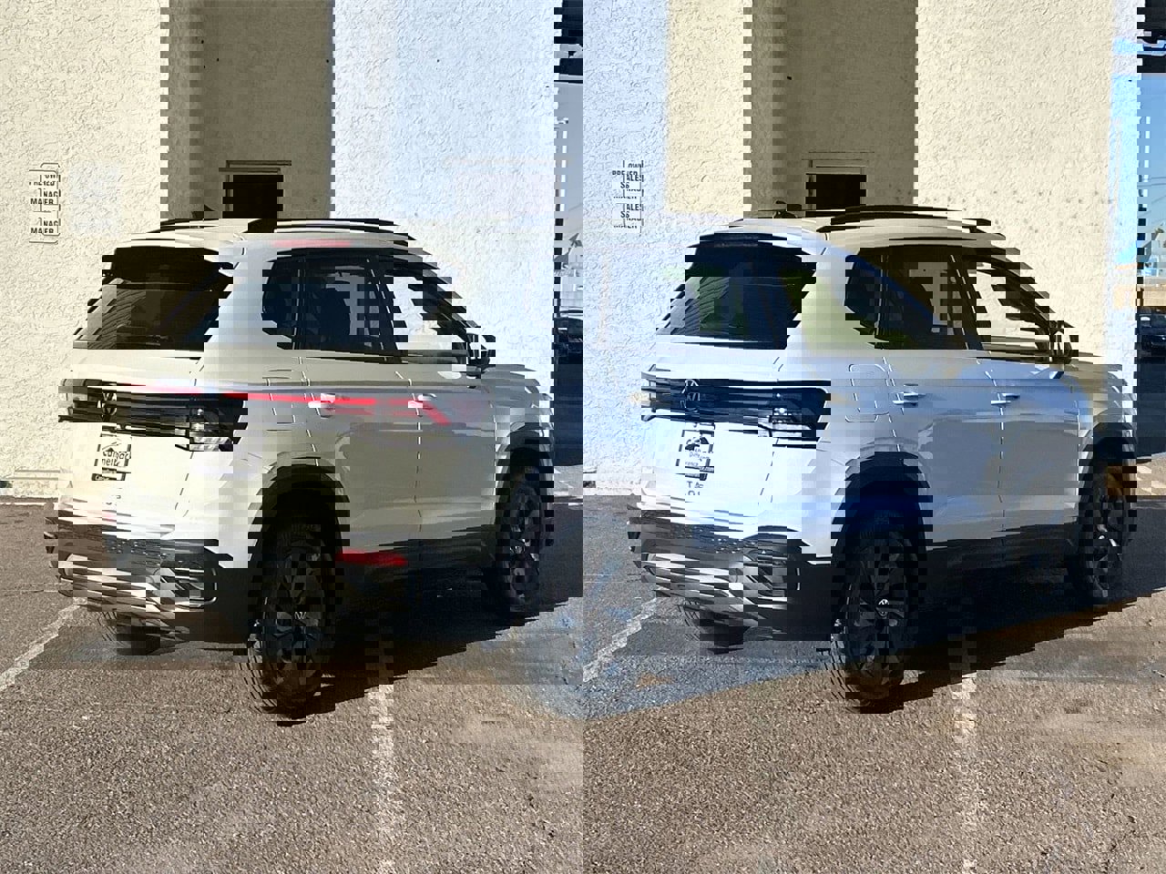 New 2026 Volkswagen Taos S image 5