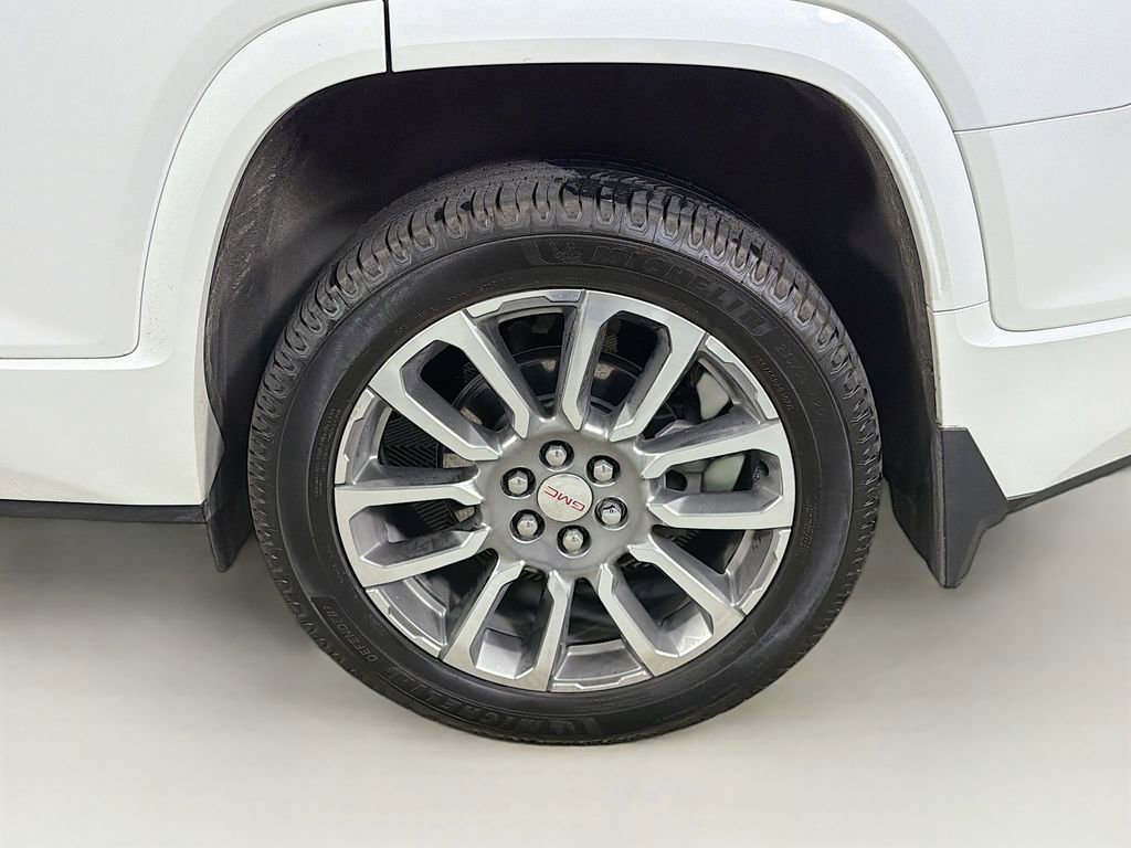 Used 2022 GMC Acadia Denali w/ Denali Technology Package image 34