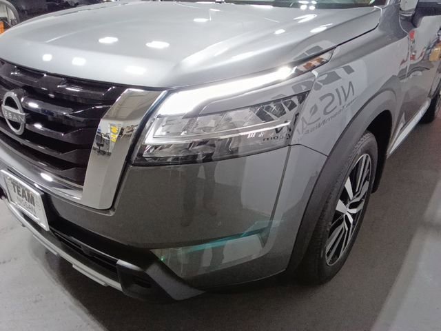 Certified 2023 Nissan Pathfinder Platinum AWD/4WD image 29