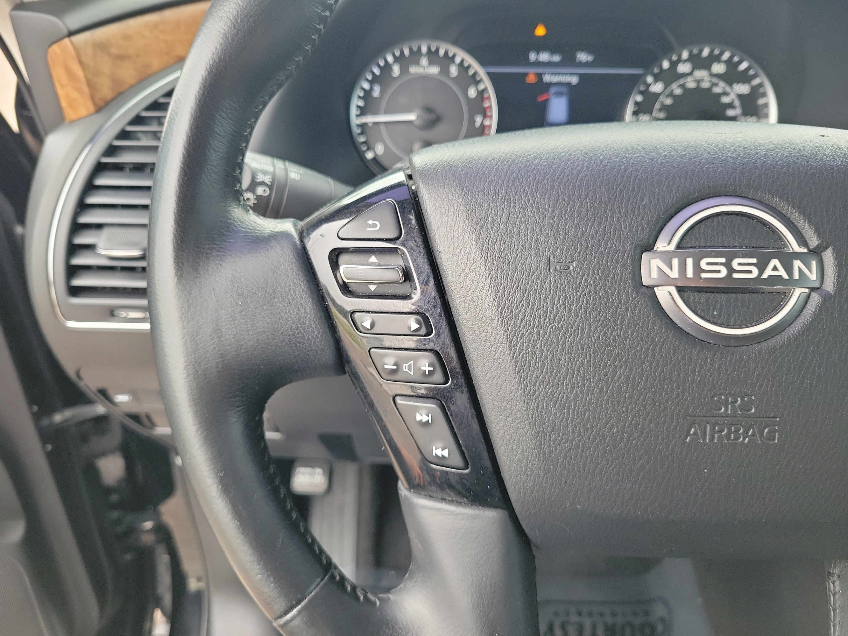 Used 2022 Nissan Armada SL RWD image 13