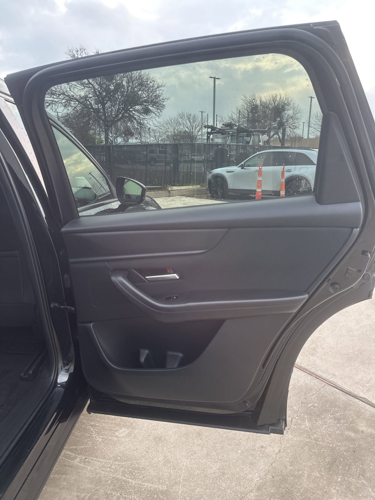 Certified 2024 MAZDA CX-90 3.3 Turbo w/ Select Package image 18