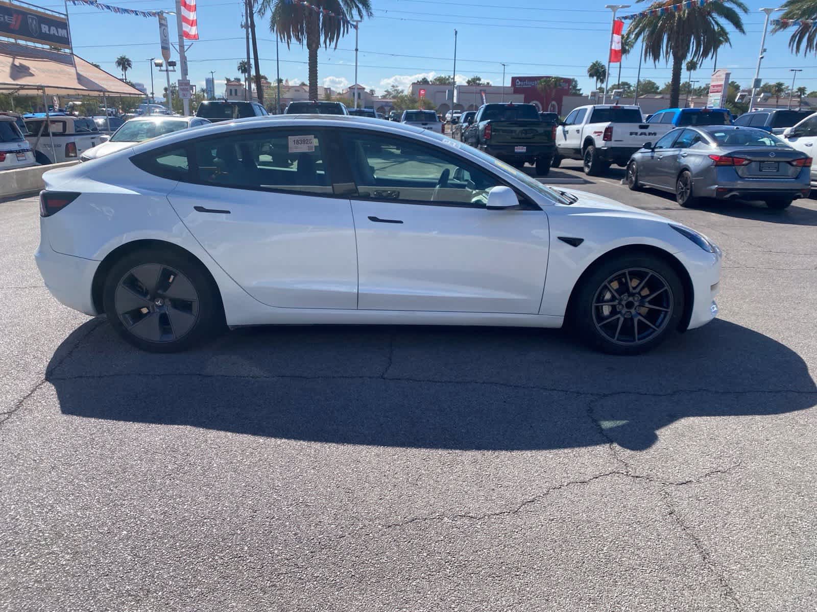 Used 2023 Tesla Model 3 Standard Range RWD image 4