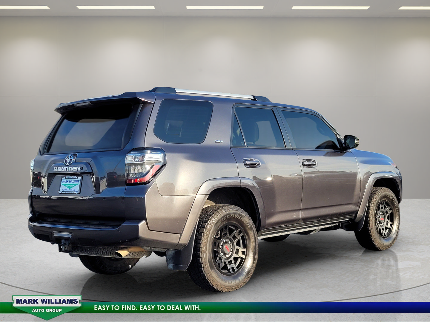 Used 2019 Toyota 4Runner SR5 Premium AWD/4WD image 4