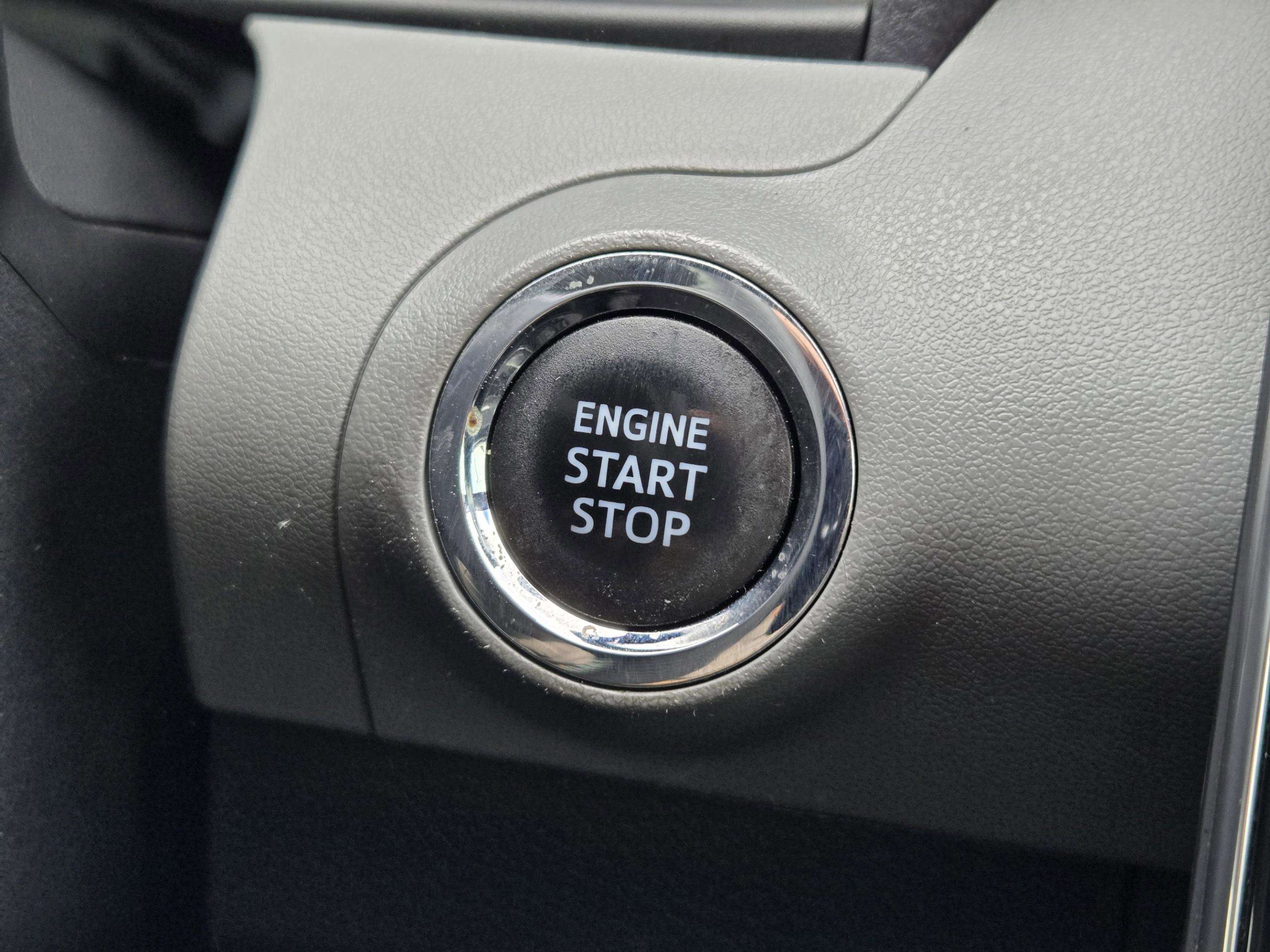 Used 2019 Toyota Avalon Limited w/ Advanced Safety Package image 23