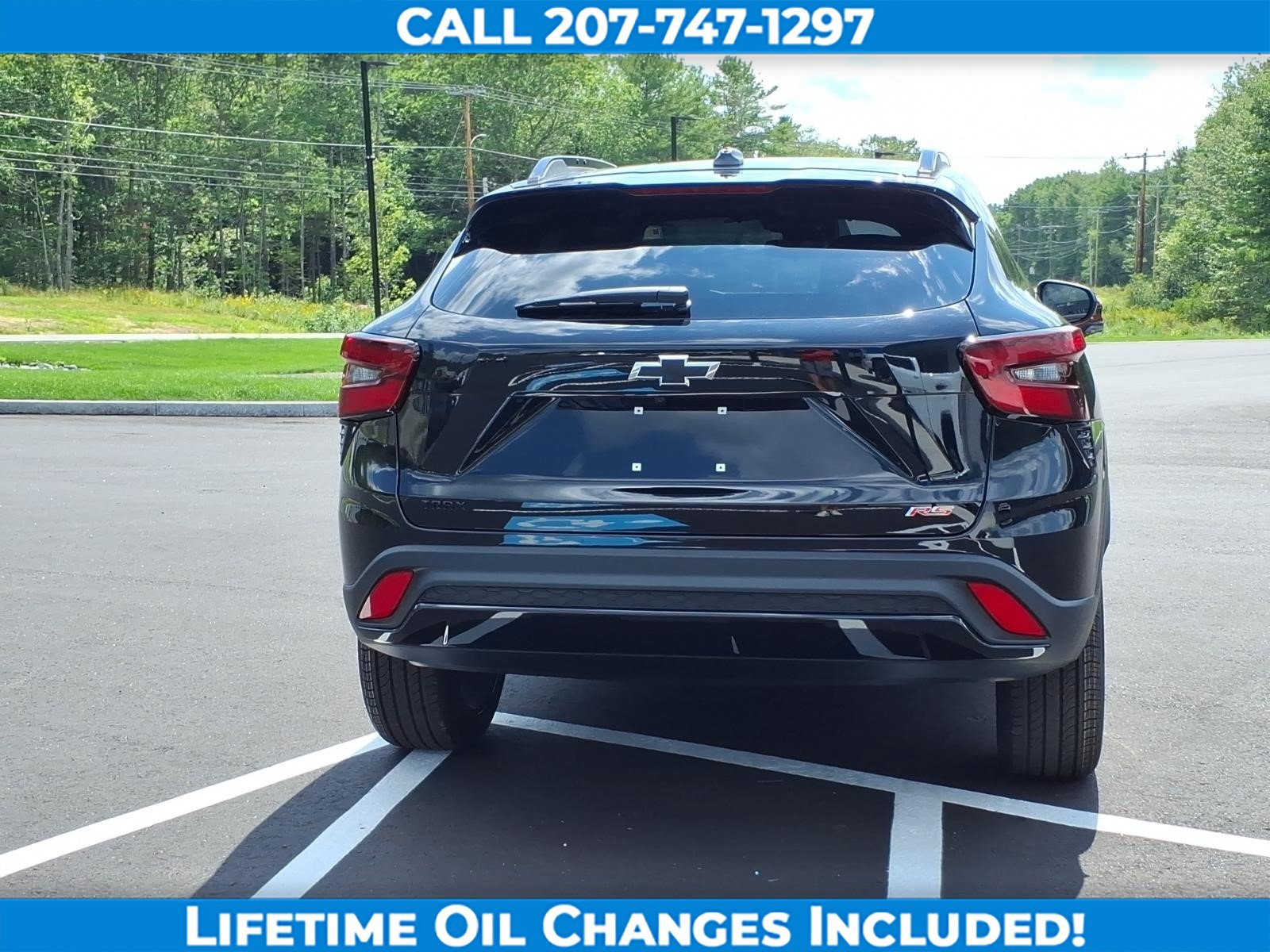 New 2026 Chevrolet Trax RS w/ Sunroof Package FWD image 6