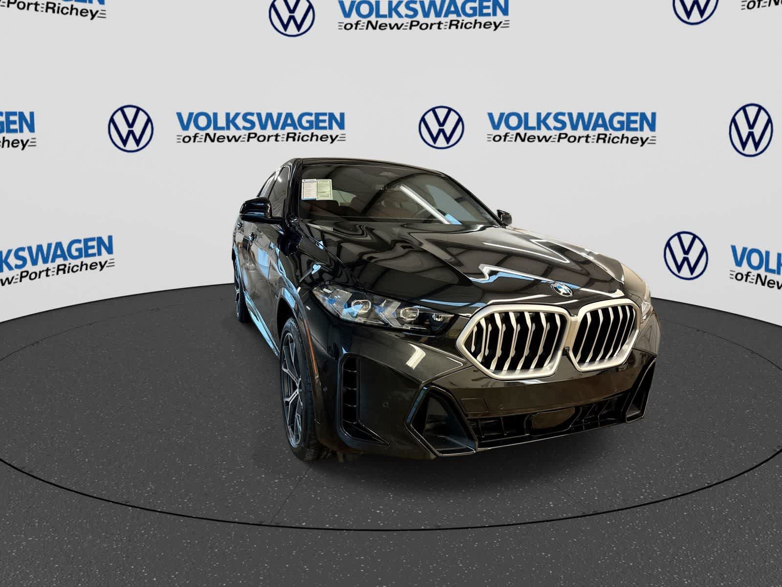 Used 2026 BMW X6 xDrive40i AWD/4WD image 16