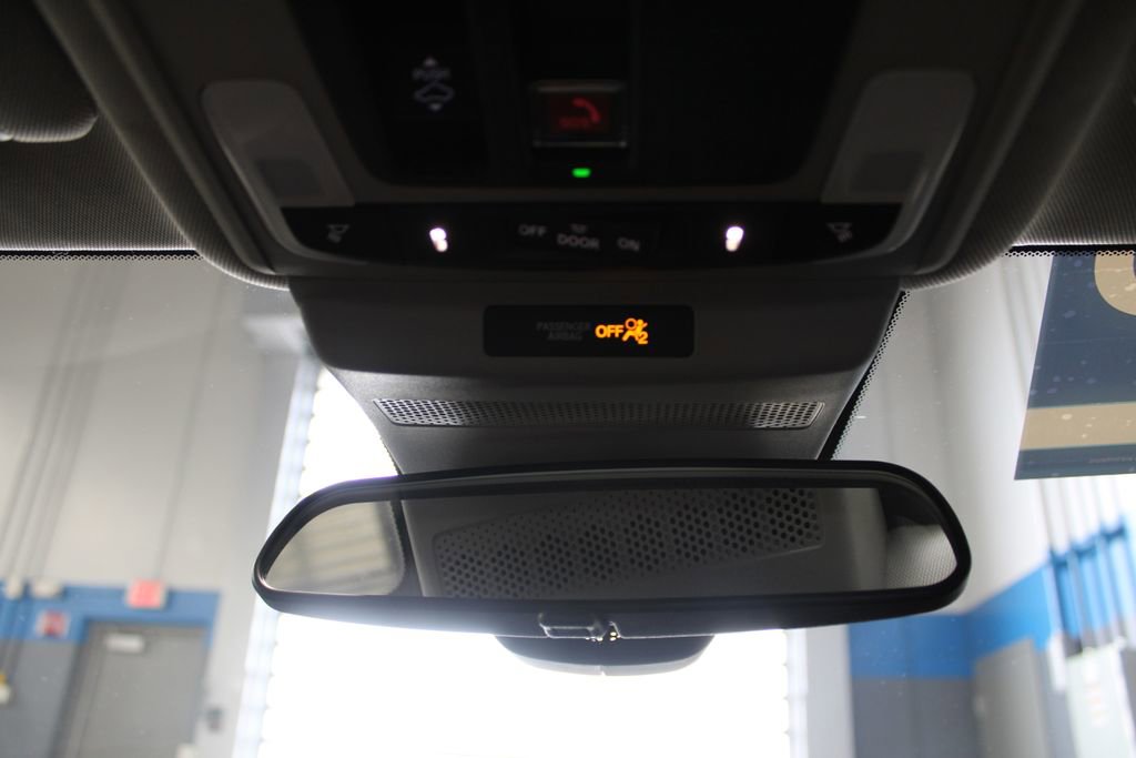 Used 2023 Honda Accord EX image 37