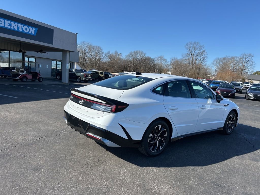 Used 2025 Hyundai Sonata SEL image 3