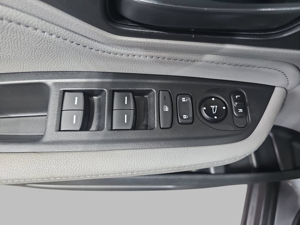 Used 2018 Honda Odyssey Touring image 35