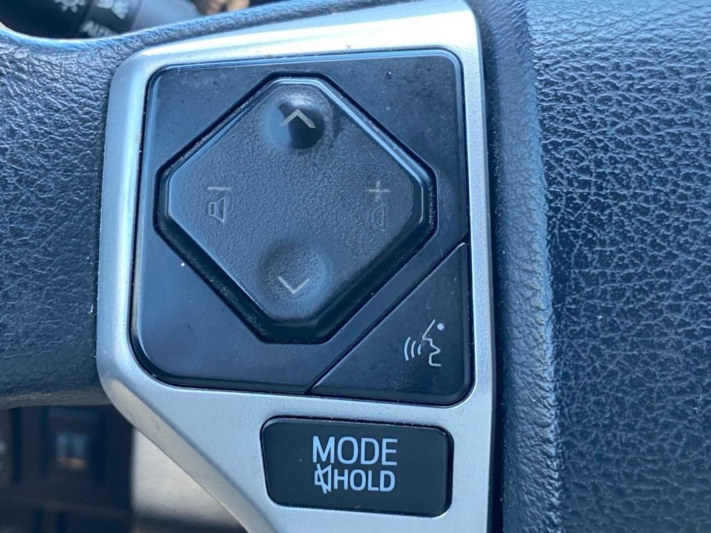 Used 2018 Toyota Tundra SR5 AWD/4WD image 27