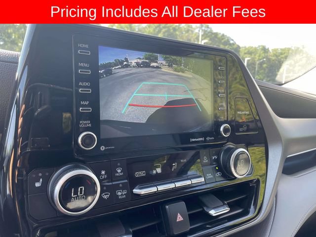 Used 2021 Toyota Highlander XLE AWD/4WD image 34