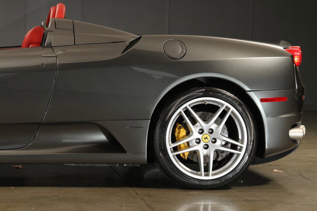 Used 2006 Ferrari F430 Spider image 32