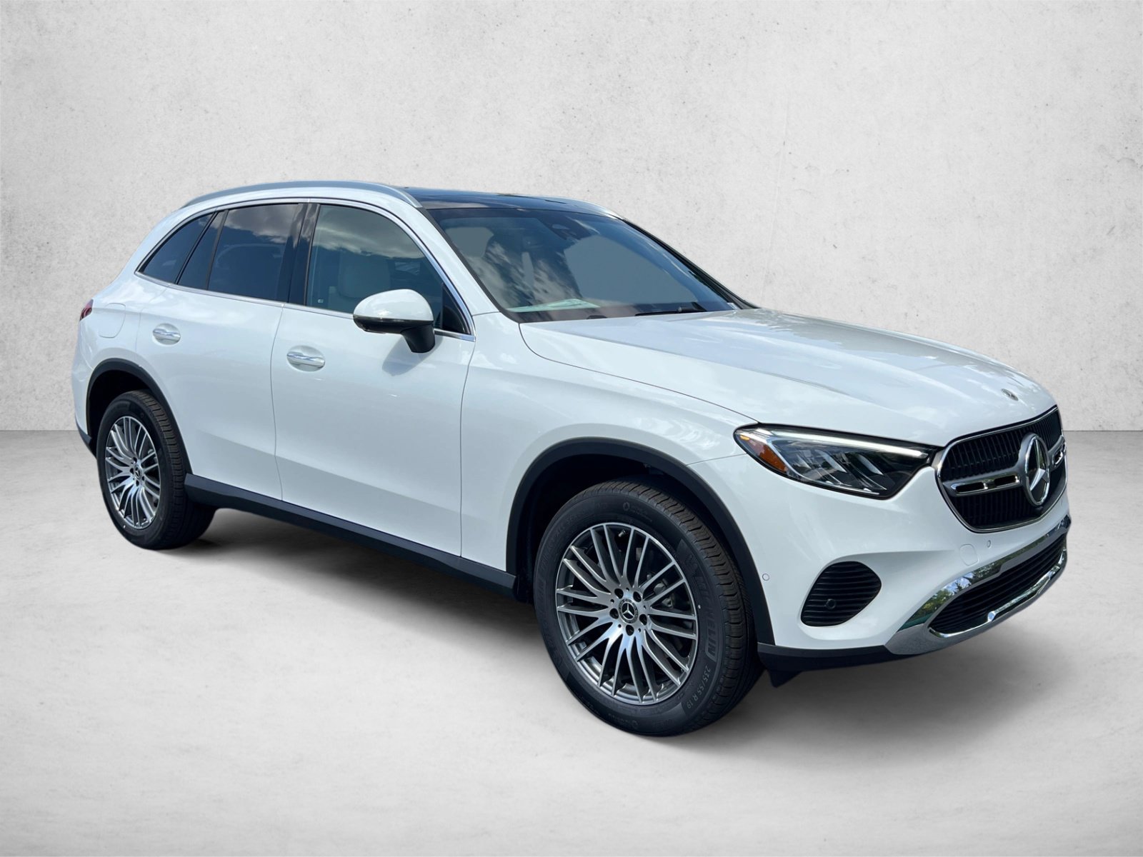 New 2026 Mercedes-Benz GLC 300 4MATIC image 3