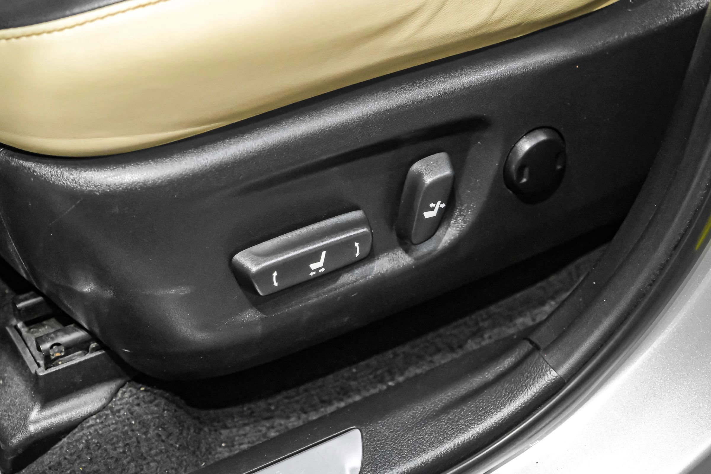 Used 2016 Lexus NX 200t FWD w/ Premium Package image 26