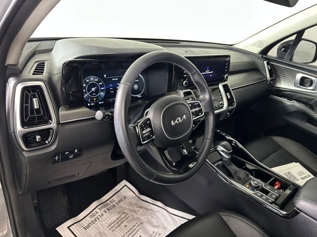 Used 2023 Kia Sorento SX image 13