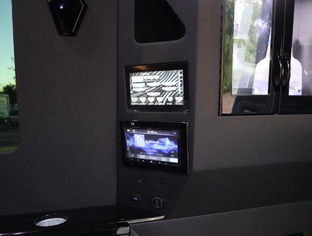Used 2021 Mercedes-Benz Sprinter 3500 image 50