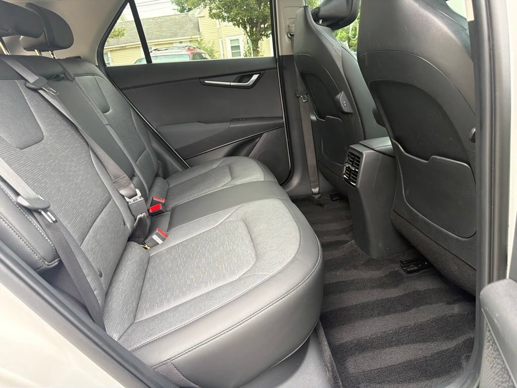 Certified 2023 Kia Niro Wave FWD image 27