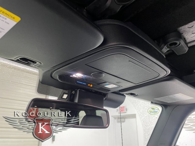 New 2025 Ford Bronco Outer Banks w/ Sasquatch Package image 18