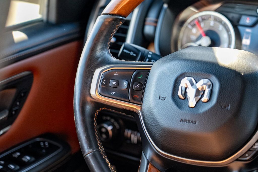 Used 2019 RAM 1500 Laramie Longhorn image 23