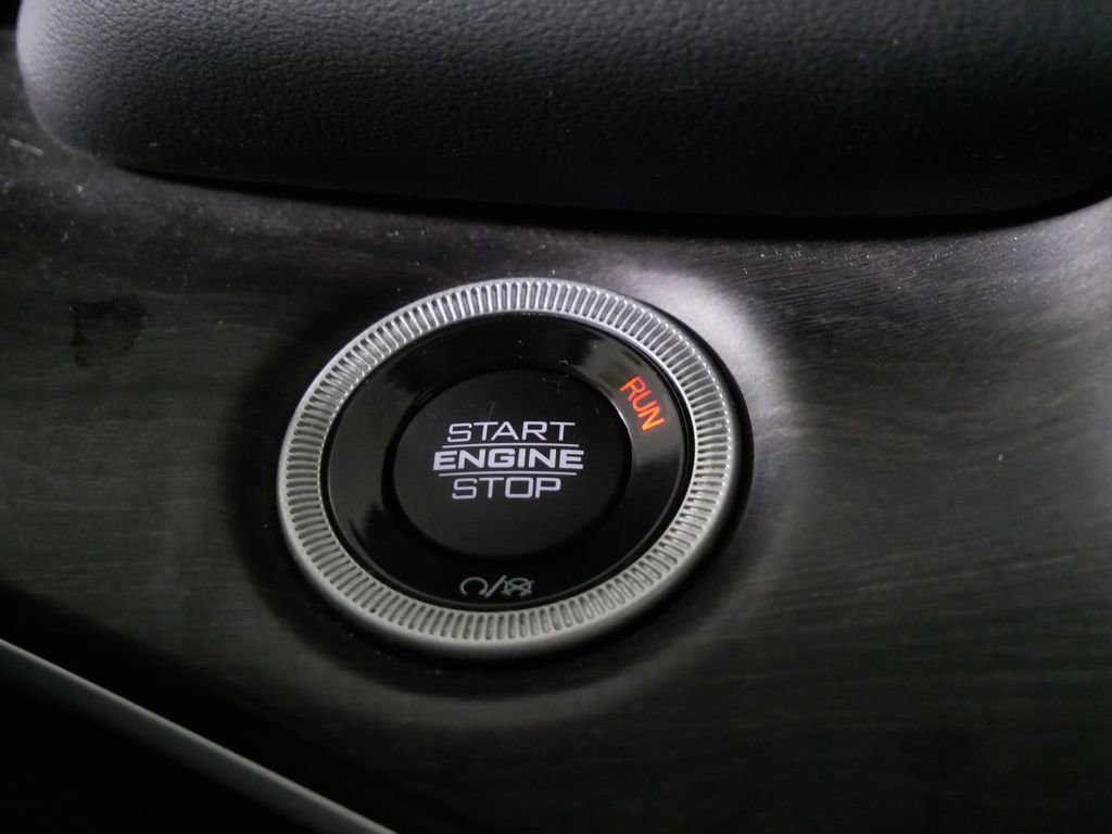 Used 2022 Jeep Grand Cherokee Limited 4xe image 24