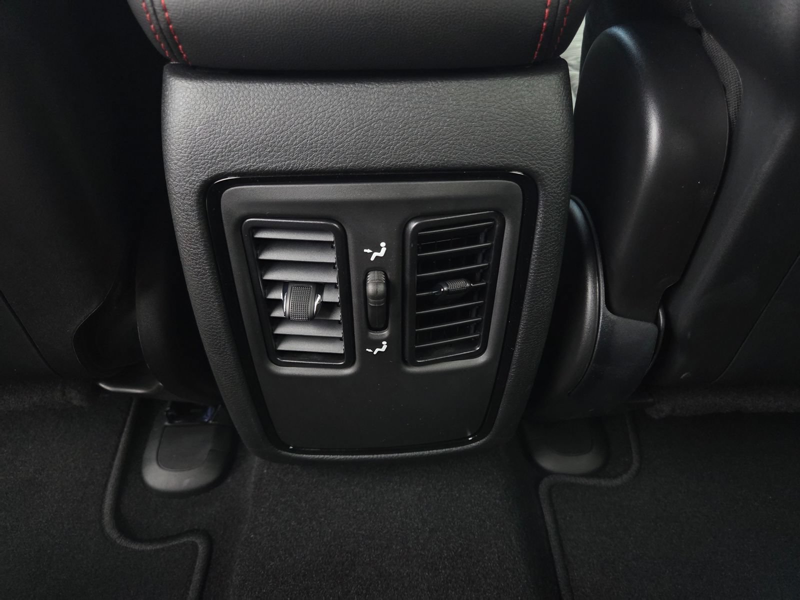New 2026 Dodge Durango GT w/ Blacktop Package RWD image 19