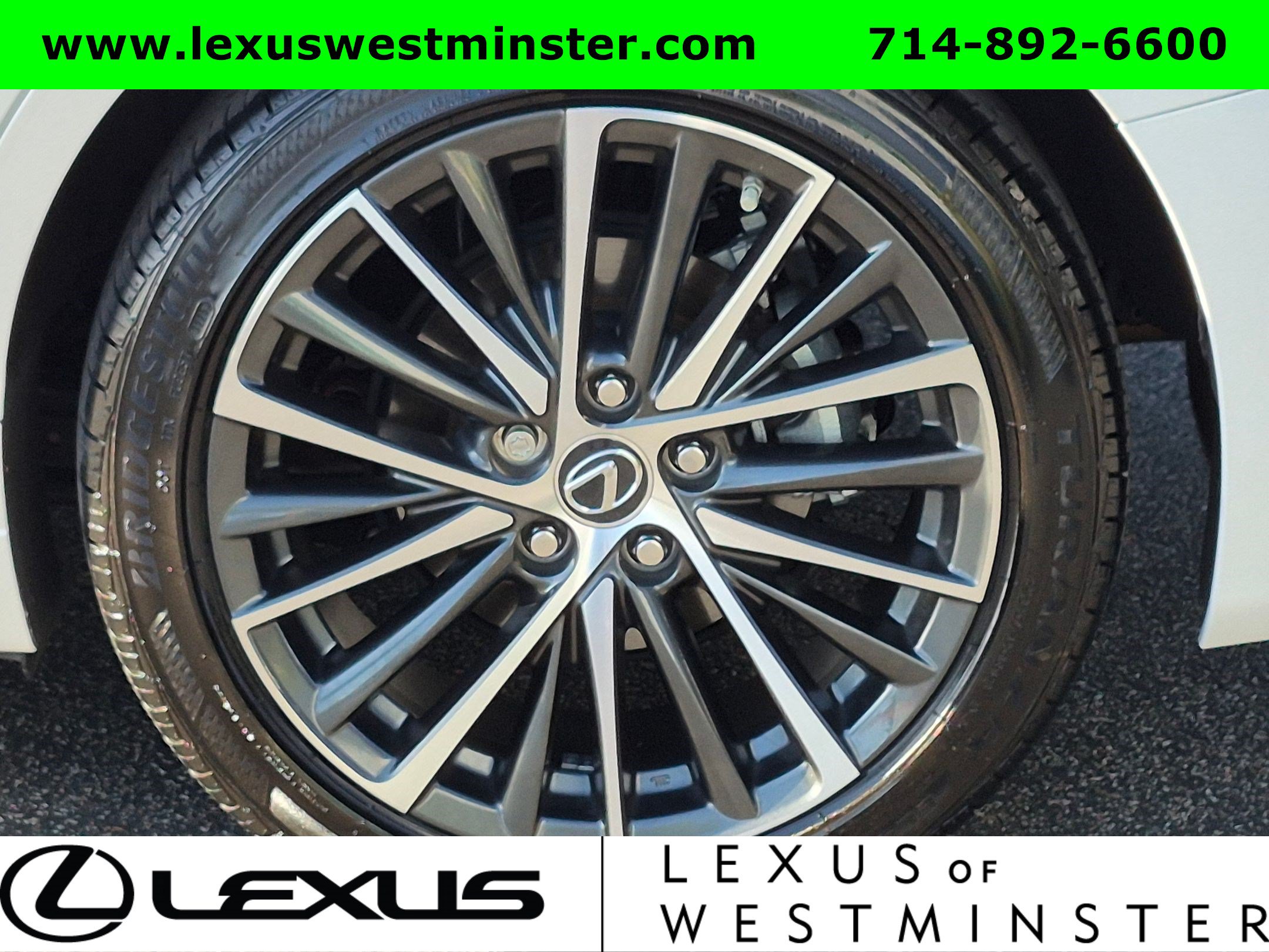 Certified 2025 Lexus ES 300h w/ Premium Package FWD image 13