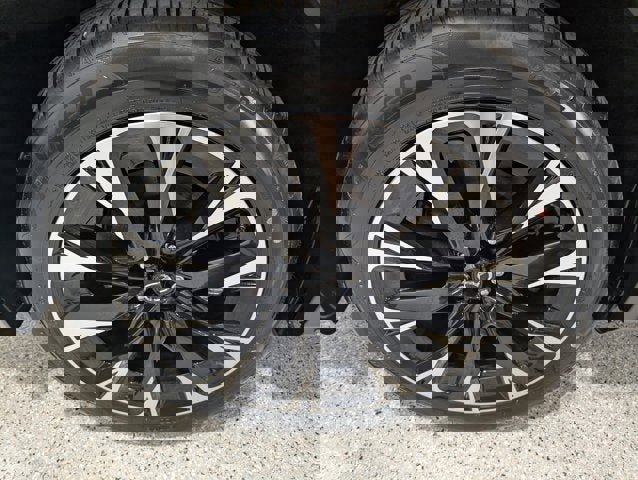 Used 2025 MAZDA CX-90 Plug-In Hybrid w/ Premium Plus image 11