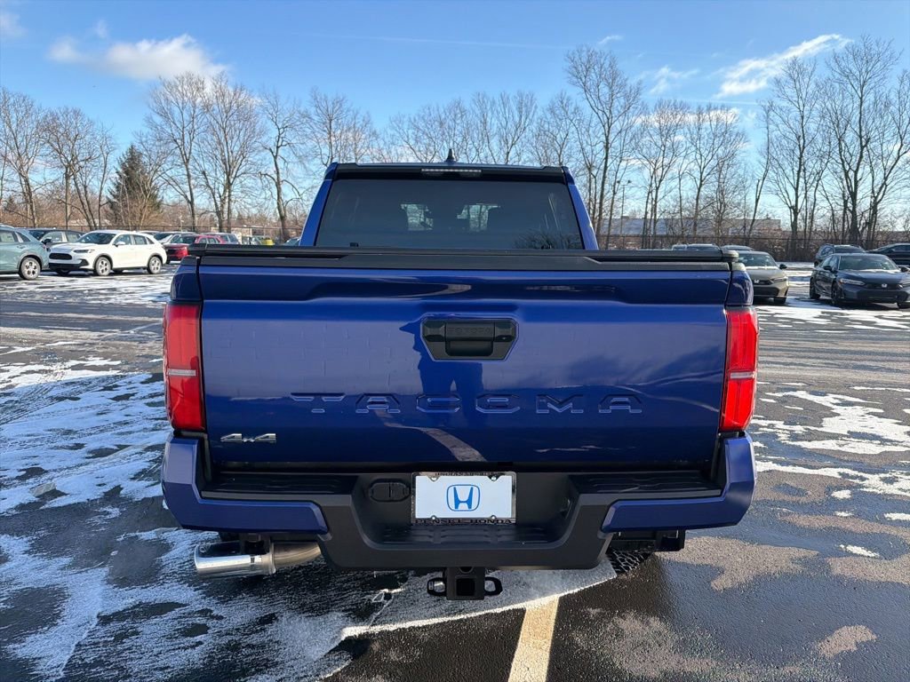 Used 2025 Toyota Tacoma SR5 image 4