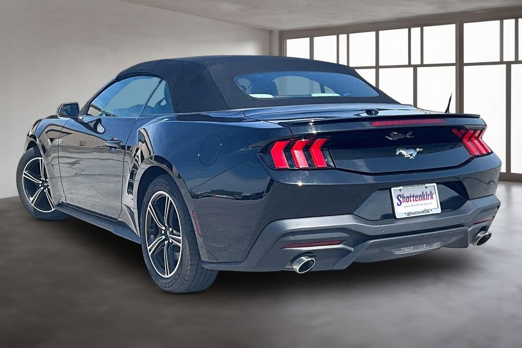 Used 2024 Ford Mustang Premium RWD image 4