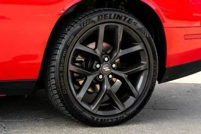 Used 2021 Dodge Challenger SXT w/ Blacktop Package image 50