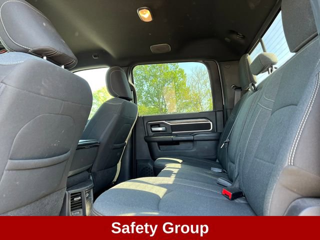 Used 2024 RAM 2500 Big Horn w/ Night Edition AWD/4WD image 4
