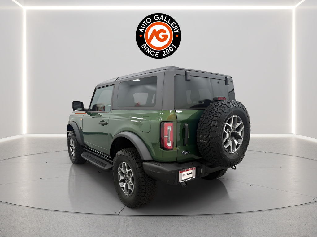 Used 2025 Ford Bronco Badlands AWD/4WD image 5