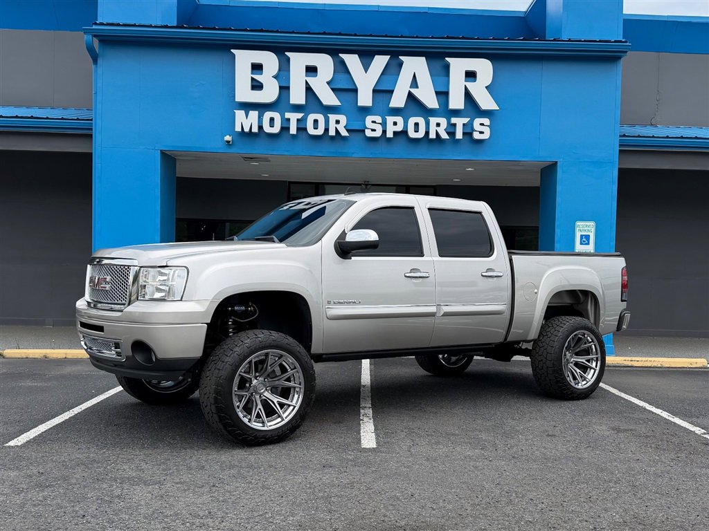 Used 2008 GMC Sierra 1500 Denali AWD/4WD image 1