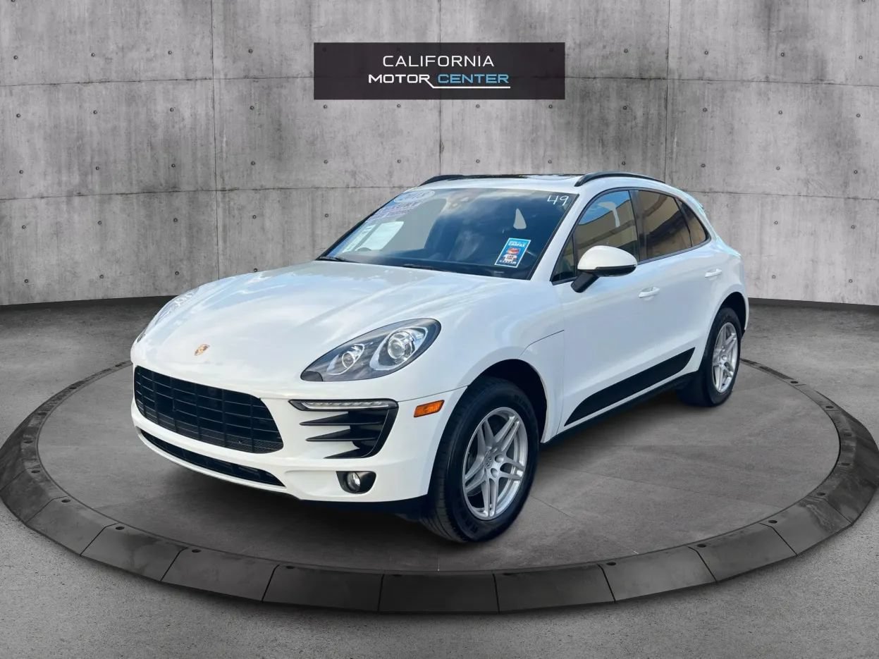 Used 2018 Porsche Macan Sport Edition AWD/4WD image 3