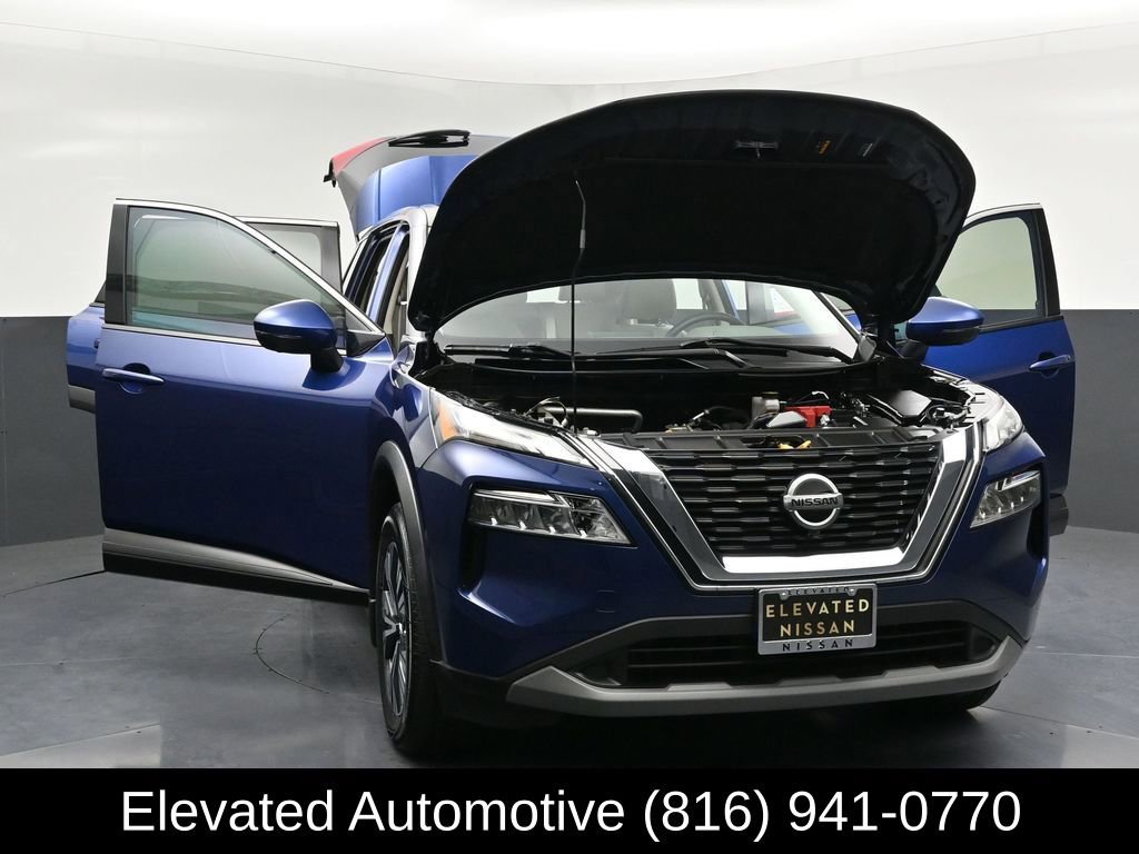 Used 2021 Nissan Rogue SV FWD image 34
