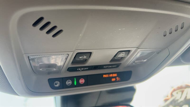 Used 2023 Chevrolet Malibu LT FWD image 26