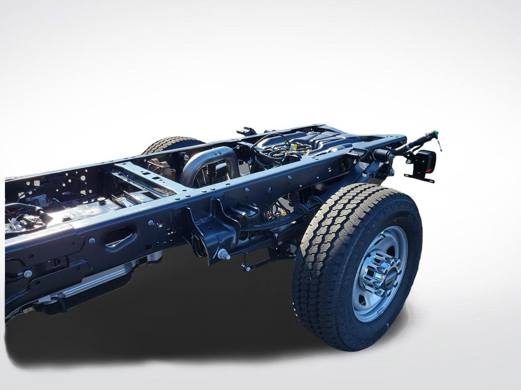 New 2026 Ford F350 XL w/ XL Chrome Package image 12