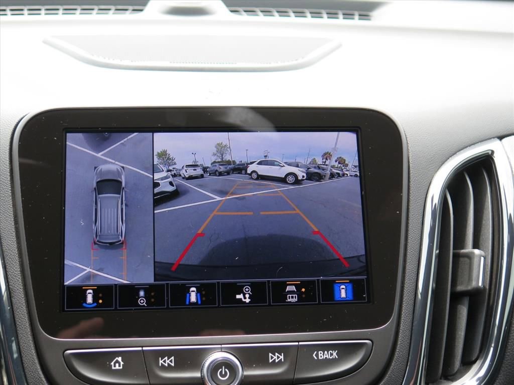 Used 2024 Chevrolet Equinox RS w/ RS Leather Package FWD image 12