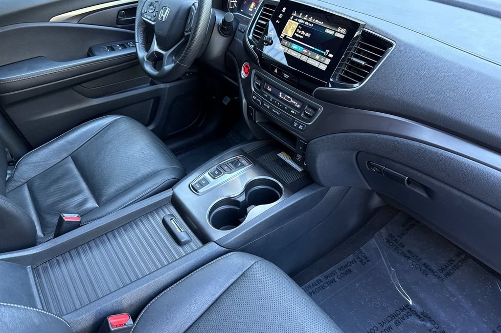 Certified 2023 Honda Passport EX-L image 13