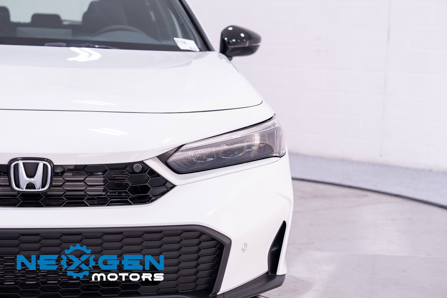 Used 2025 Honda Civic Sport Touring image 6