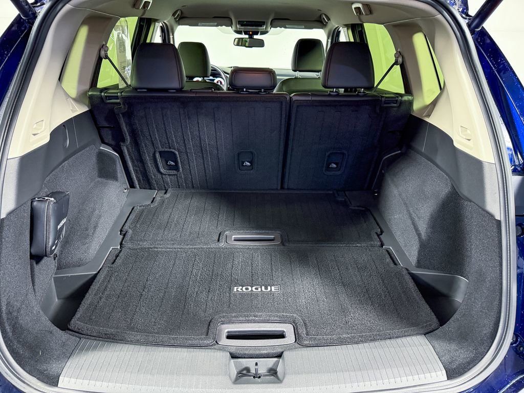 Certified 2024 Nissan Rogue SL image 33